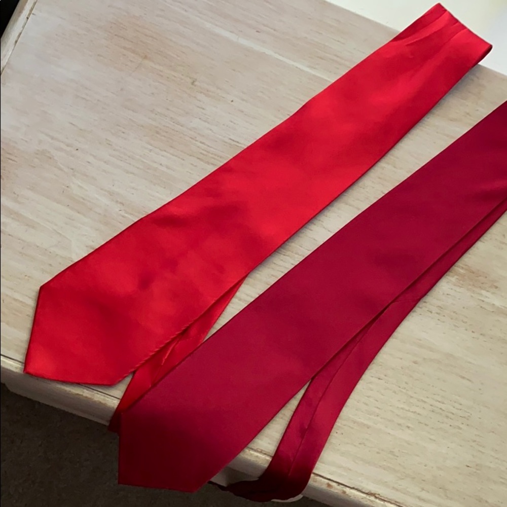 Bundle of Satin red GEORGE ties!!